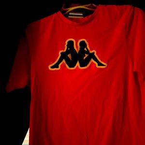 kappa shirt fits to size very comfortable